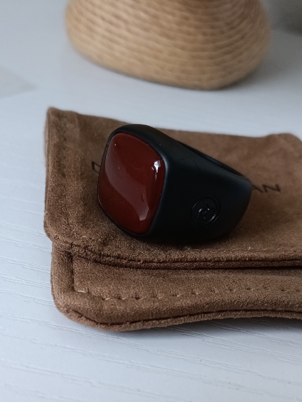 David Yurman Men's Red Rare Carnelian Titanium Exotic Stone Ring Band Size 10US